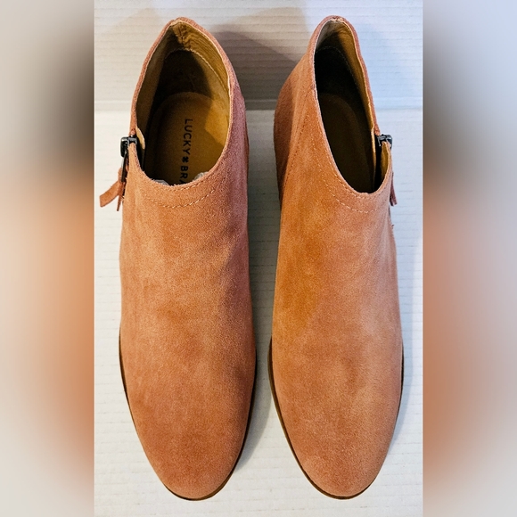 Lucky Brand Women's LK-Brielley2 Leather/Suede Bootie - Picture 7 of 15